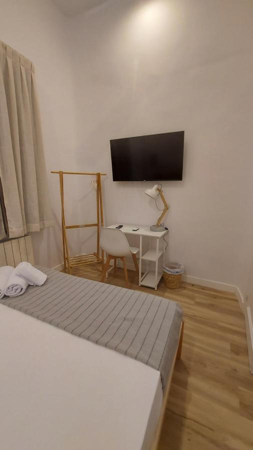 Hostal Andrea Sol Madrid Luaran gambar