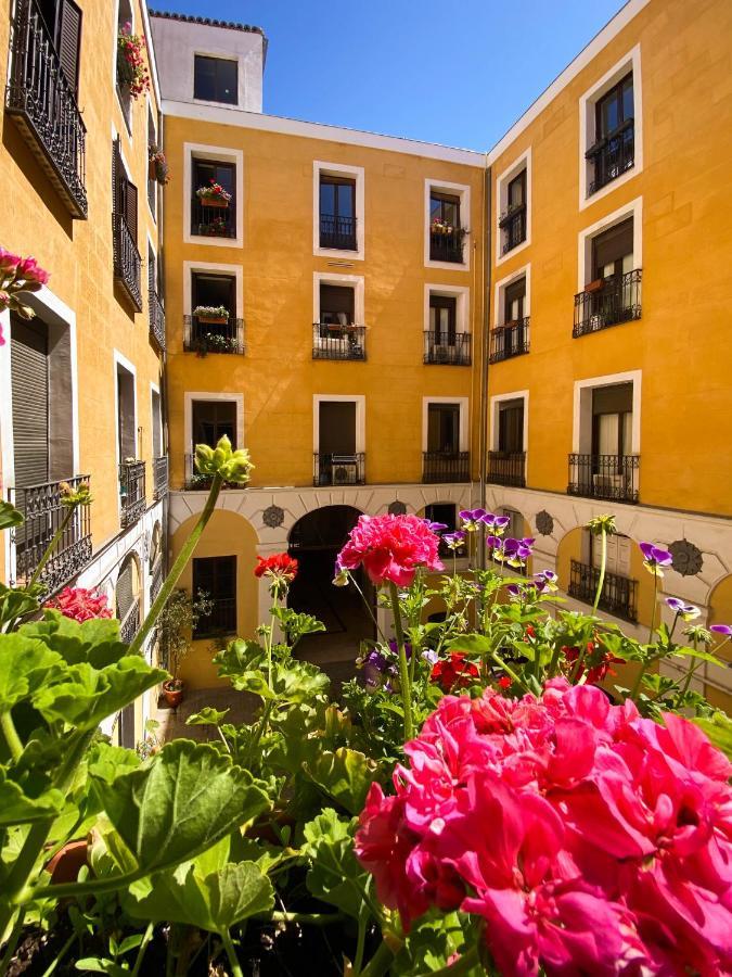 Hostal Andrea Sol Madrid Luaran gambar