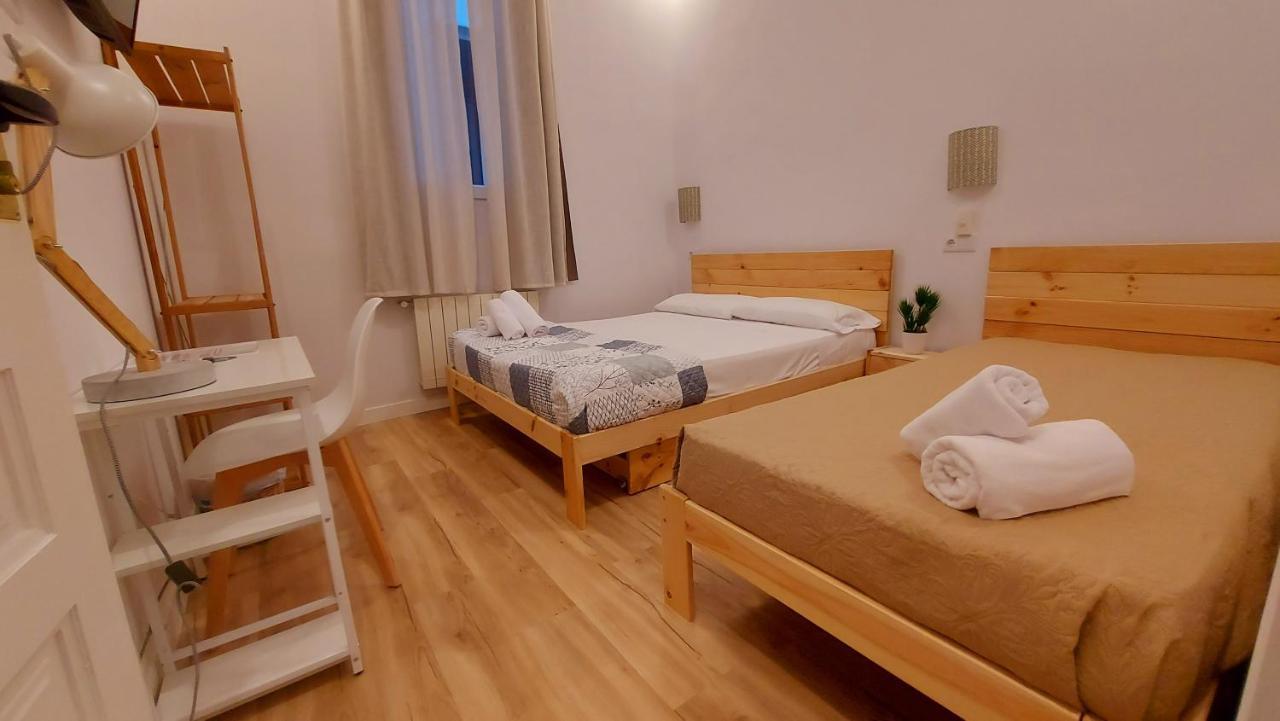 Hostal Andrea Sol Madrid Luaran gambar