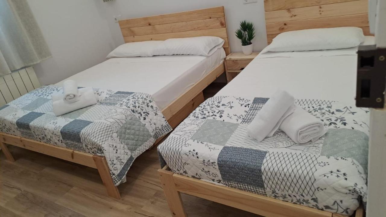 Hostal Andrea Sol Madrid Luaran gambar