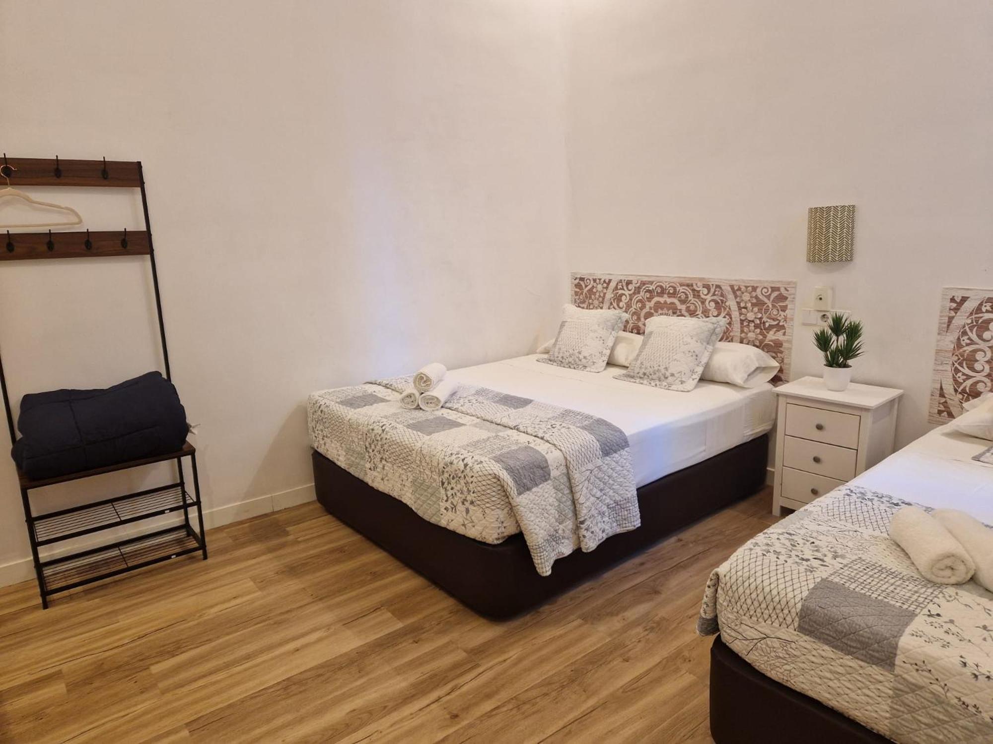 Hostal Andrea Sol Madrid Luaran gambar